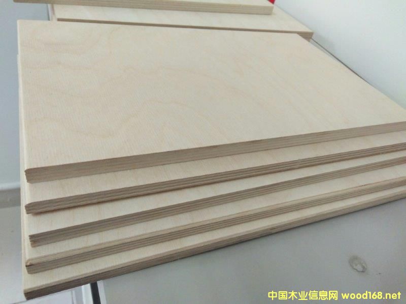 [��] ���_˹��ľ�z�ϰ�2440*1220*18mm