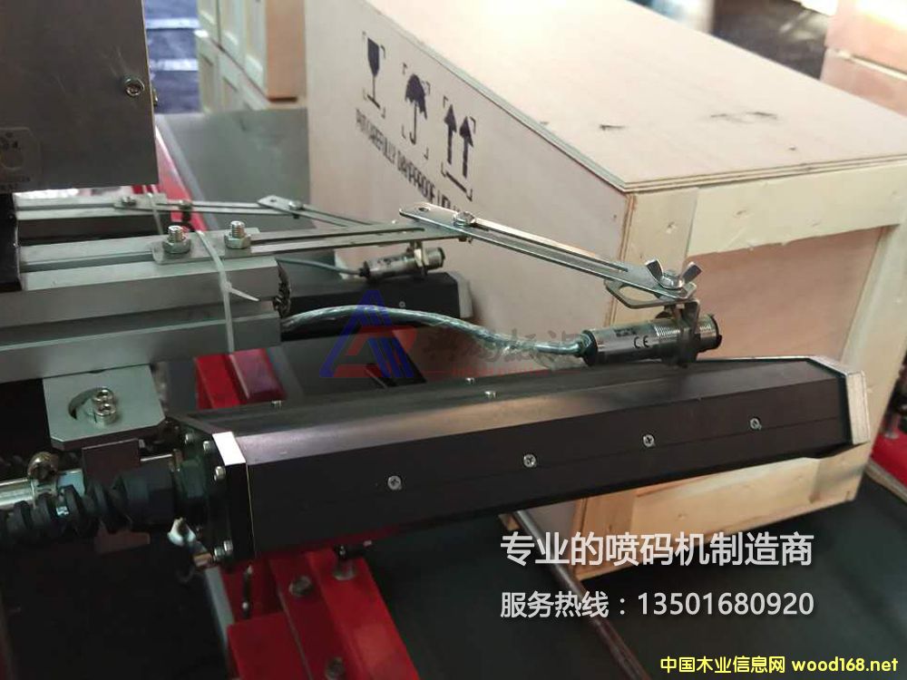 �c���鿴���ַ�ľ�䇊�a�C�Ŵ�DƬ