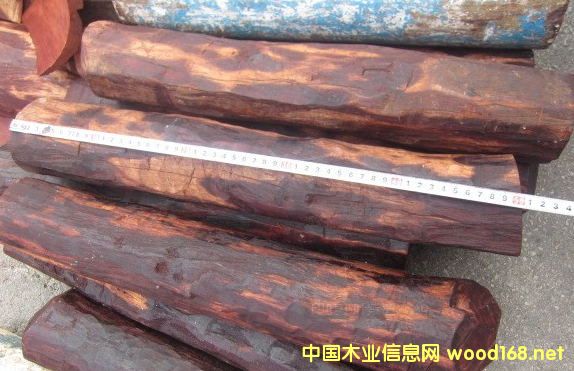 �����M��ӡ��С�~��̴ԭľ