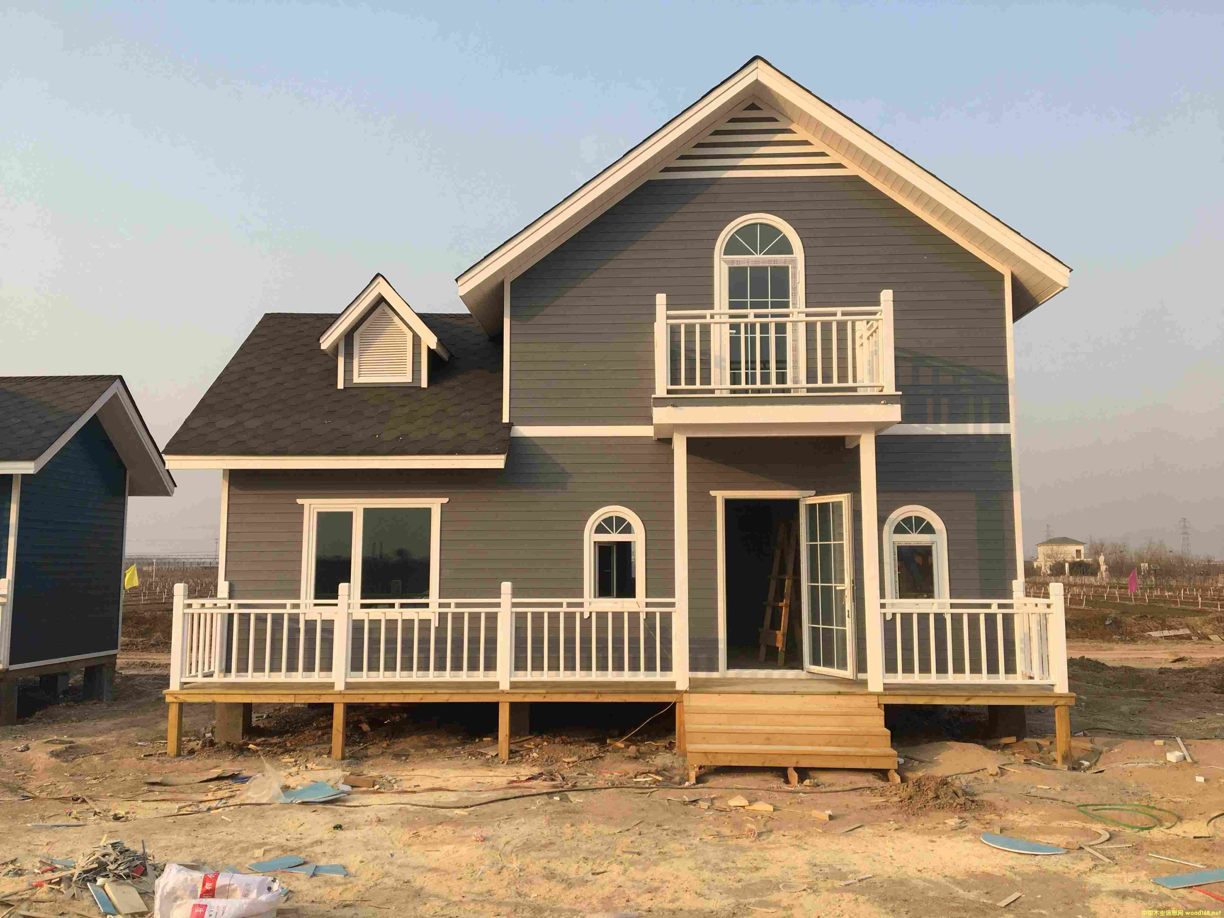 Сľ�ݵ��O(sh��)Ӌ  ľ�݄e��ÿƽ���r���Ƕ���