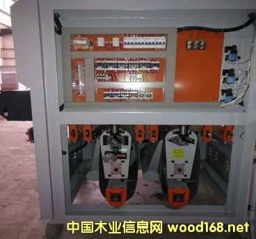 ���uǧ��ɰ��C