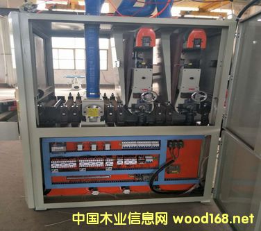 ���uǧ��ɰ��C