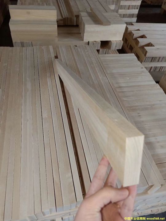 ���_˹�ט��ٹ�ĵ�Ԕ����B