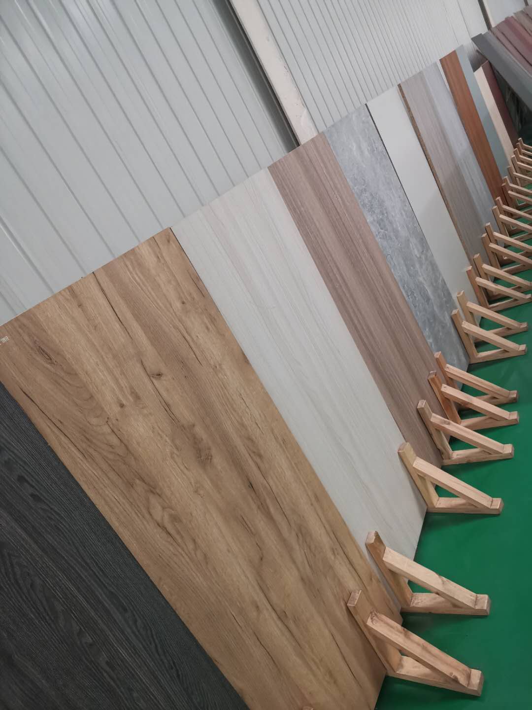 ���~¡�ж������Ԕ����B