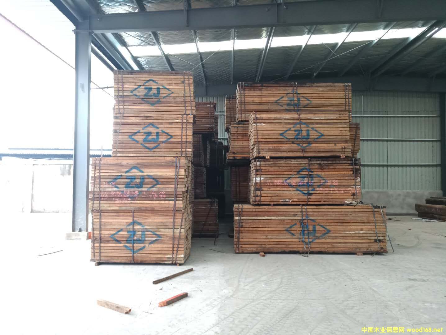 �����ں���