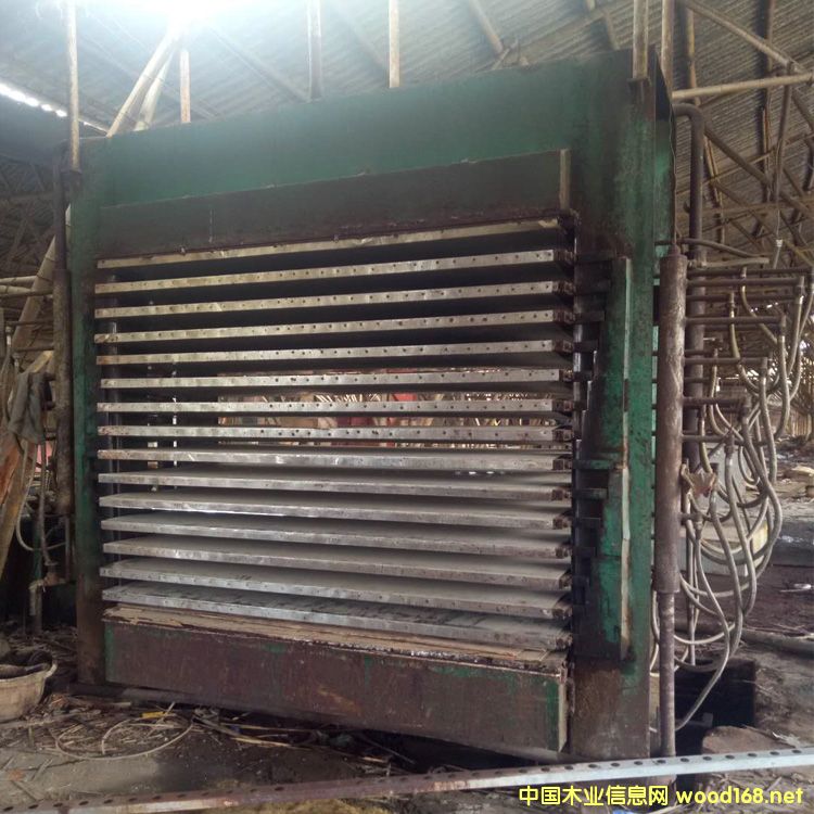 �������Ůa3x6��15�Ӷ���С���z�ϰ�ቺ�C