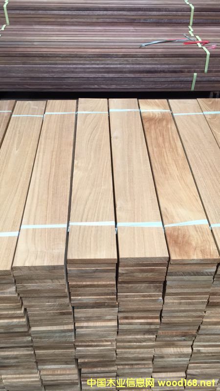 ӡ����ľ�ذ����ϵ�Ԕ����B