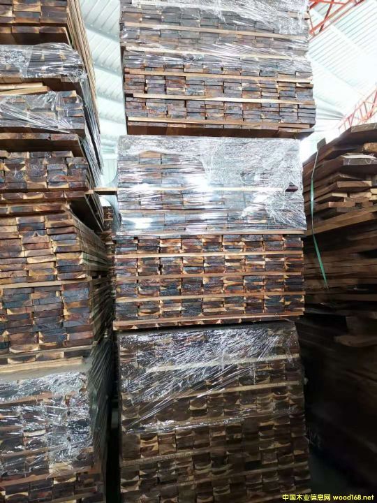 ���~��˼ľ���