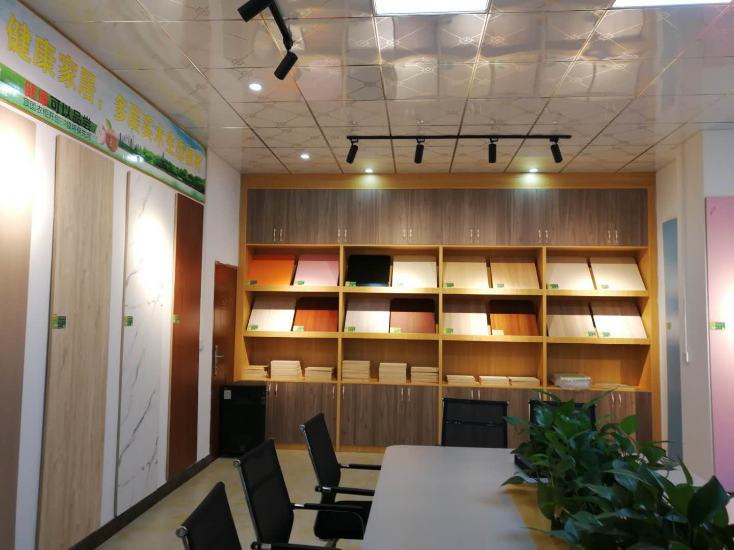 �����Ҿ����B���