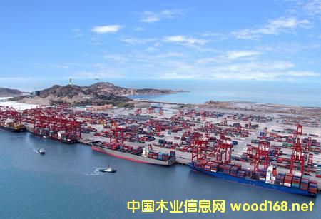 ����ľ�ĸۿڣ�����¡�Ű����ۿ����꼾���\ľ������