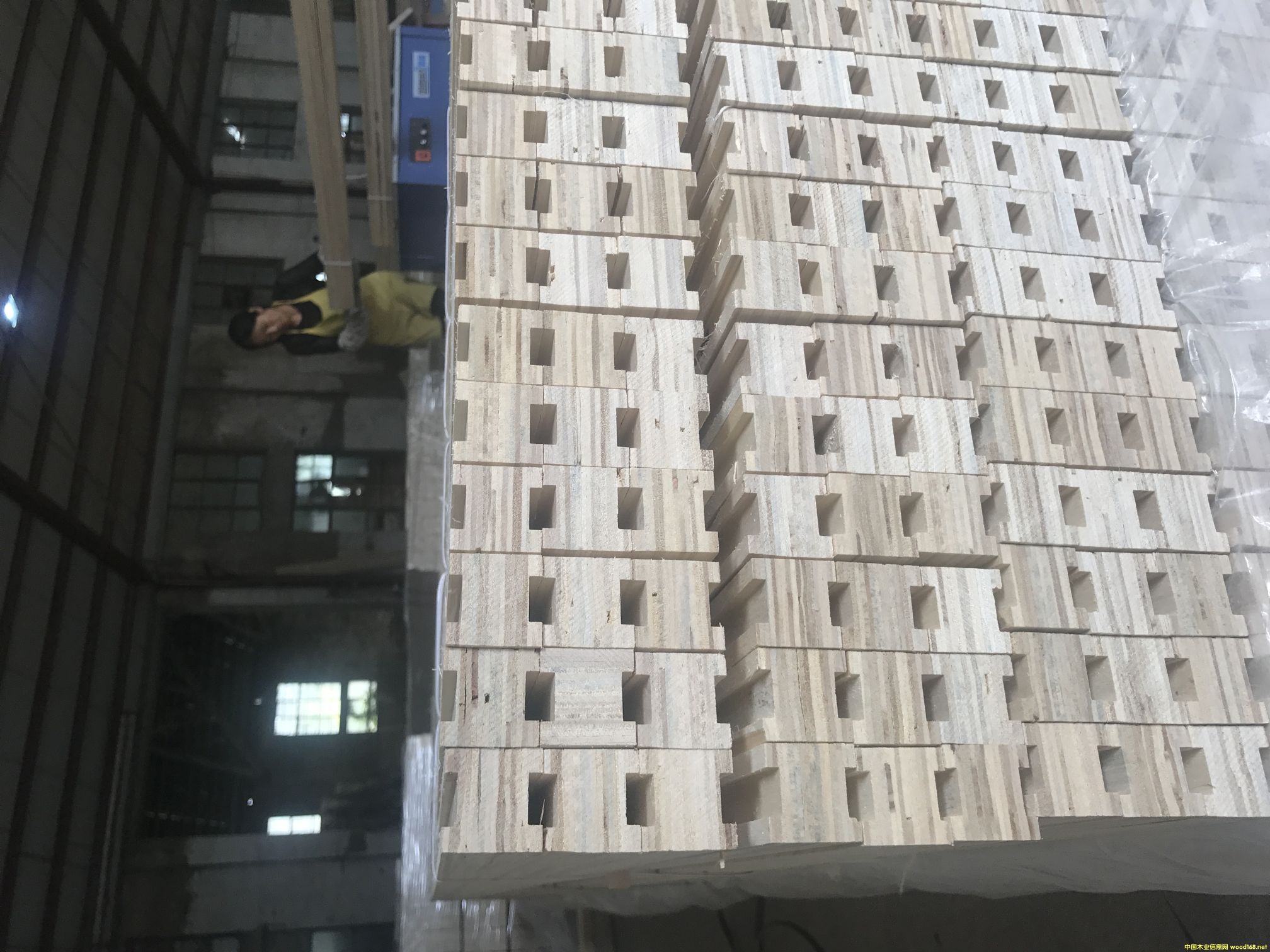 �����ձ��ȼ�(j��)LVL�T(m��n)о�ĵ�Ԕ��(x��)��B