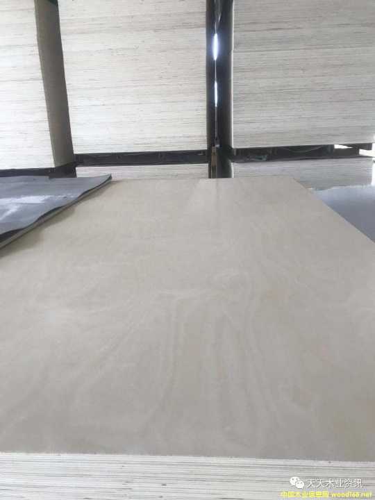  �p�Nԭɫ��ľ��Ƥ��Ԕ��(x��)��B