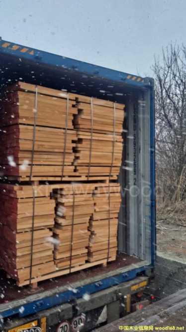 �W�ޙ�ľֱ߅�� �������ӷ��ֽ������� ��ľ��� ��ľ��