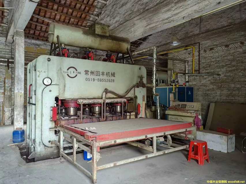 �p�N1200�����C