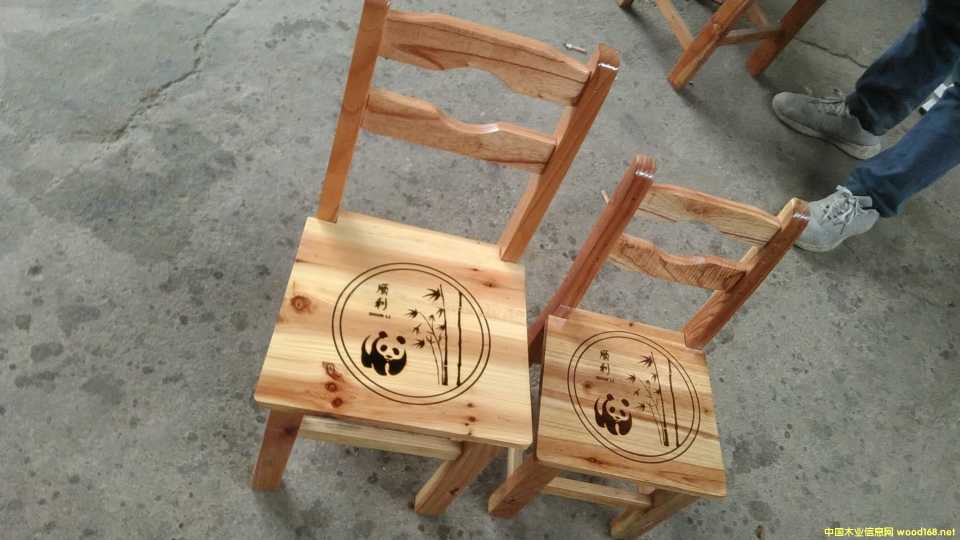 ��ľ����