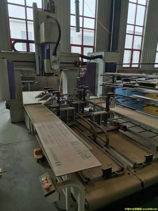 ����������S�����S�ӹ�����